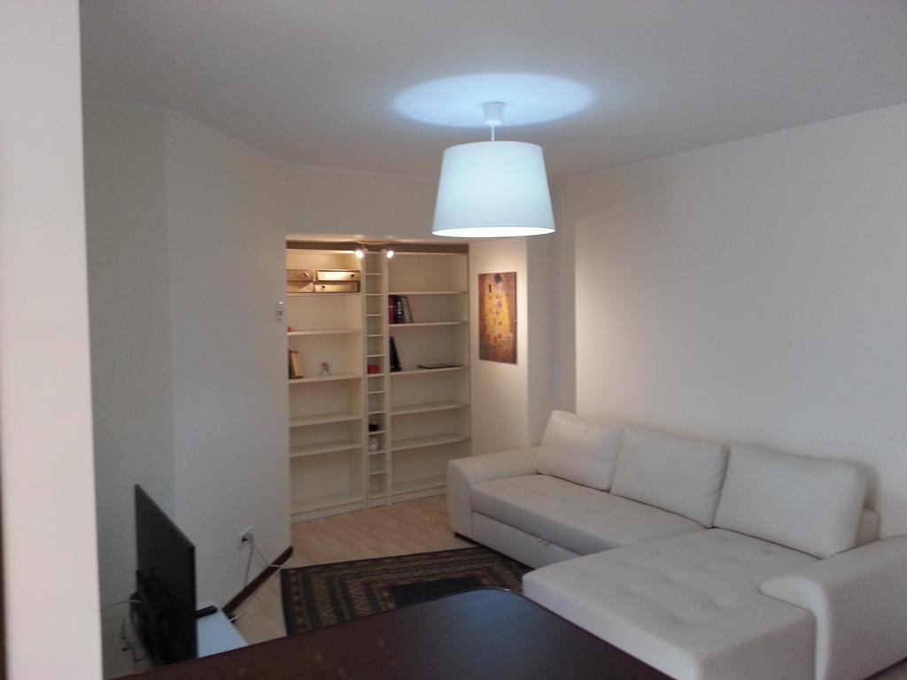 Apartment 3 Rooms Elegant Bukarest Eksteriør billede
